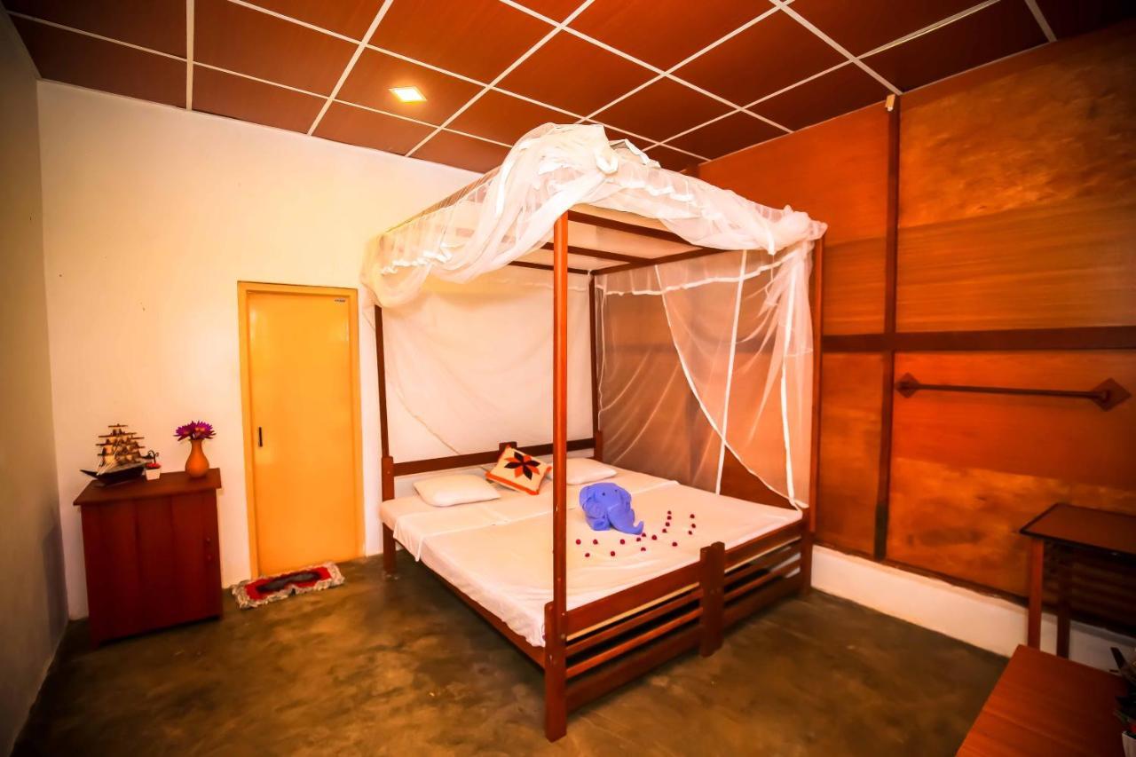 Talalla Freedom Resort ภายนอก รูปภาพ